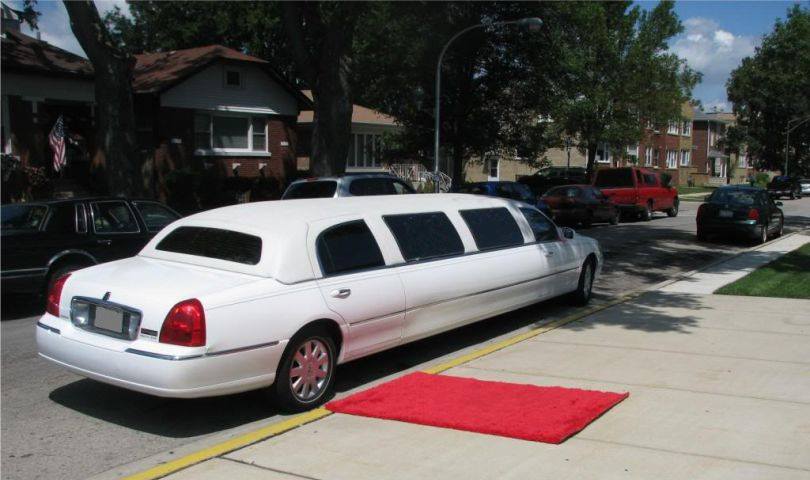 limo on wedding reception