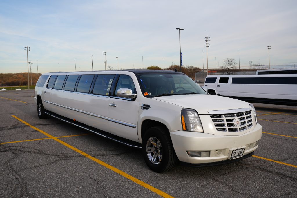 Toronto Wedding Limo