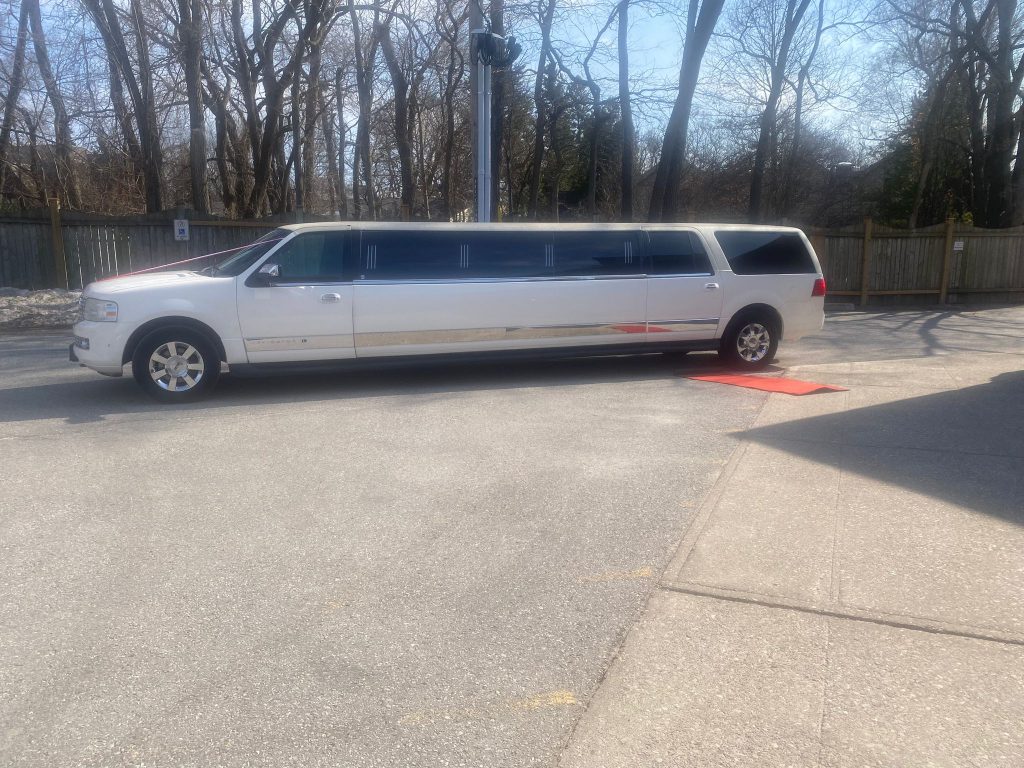 Toronto Wedding Limo